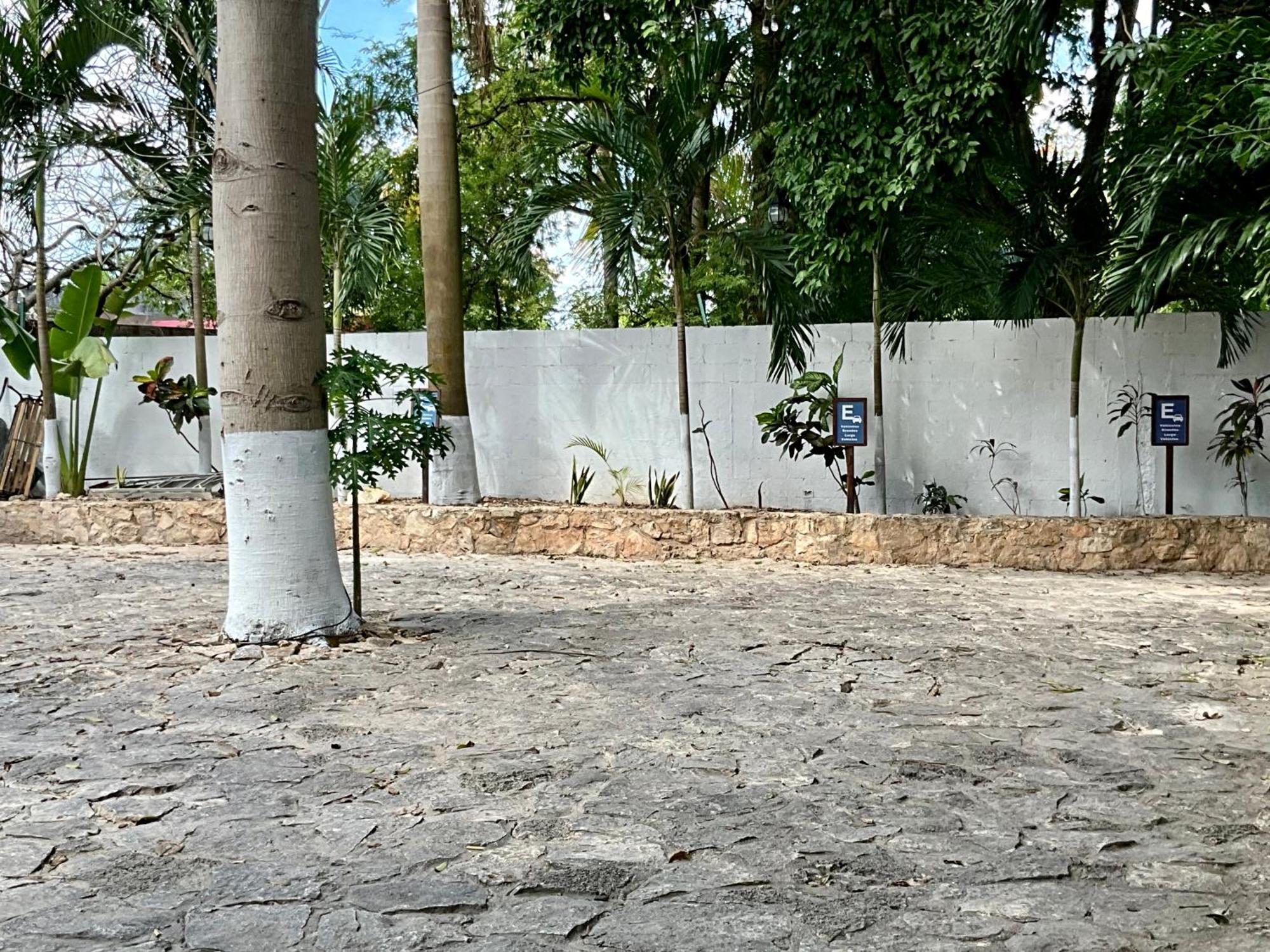 El Zaguan Colonial By Guruhotel バリャドリッド エクステリア 写真