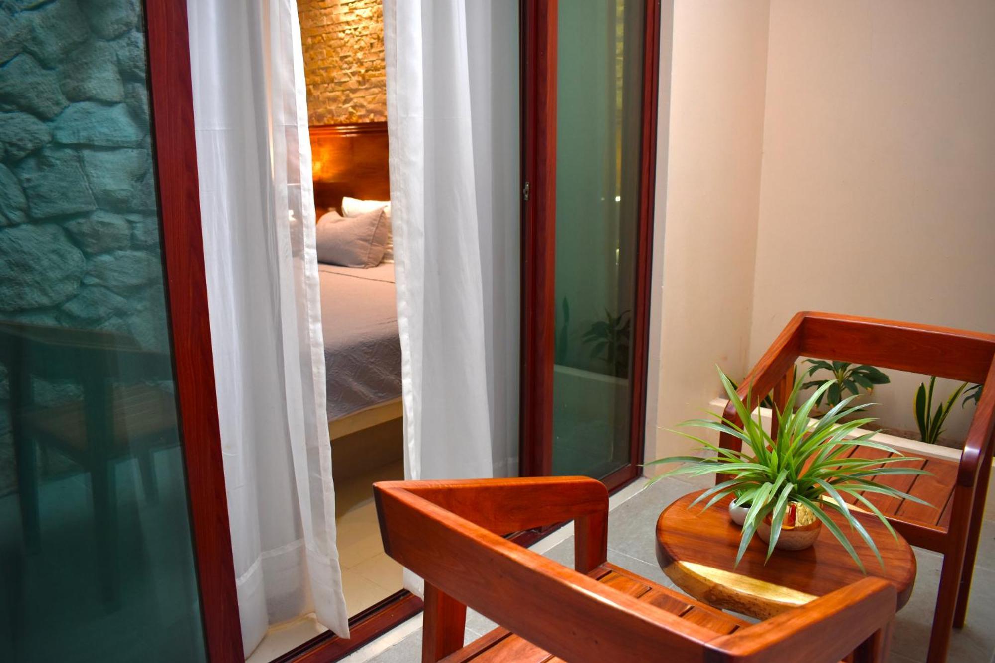 El Zaguan Colonial By Guruhotel バリャドリッド エクステリア 写真