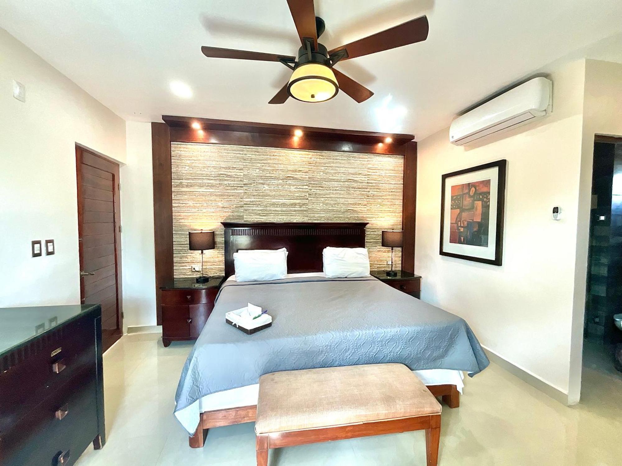 El Zaguan Colonial By Guruhotel バリャドリッド エクステリア 写真