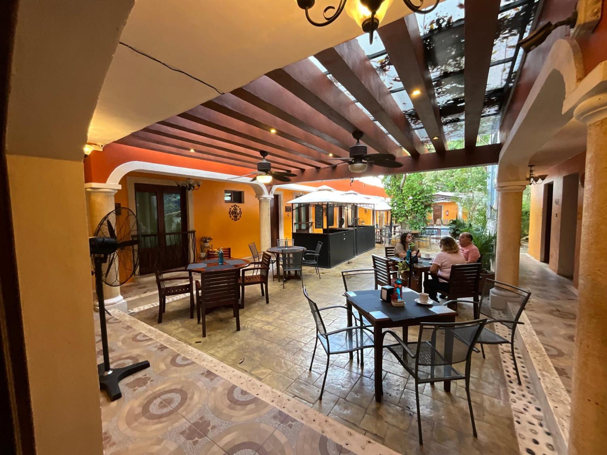El Zaguan Colonial By Guruhotel バリャドリッド エクステリア 写真
