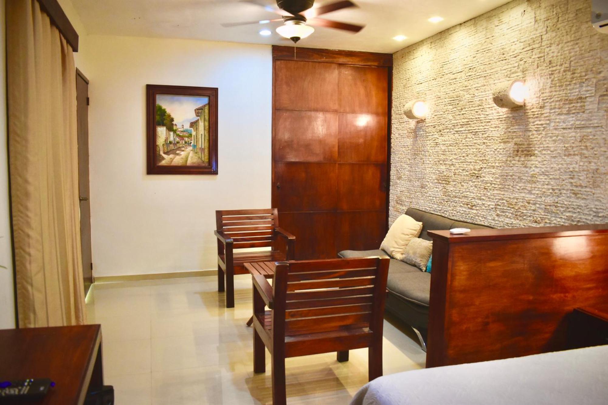 El Zaguan Colonial By Guruhotel バリャドリッド エクステリア 写真
