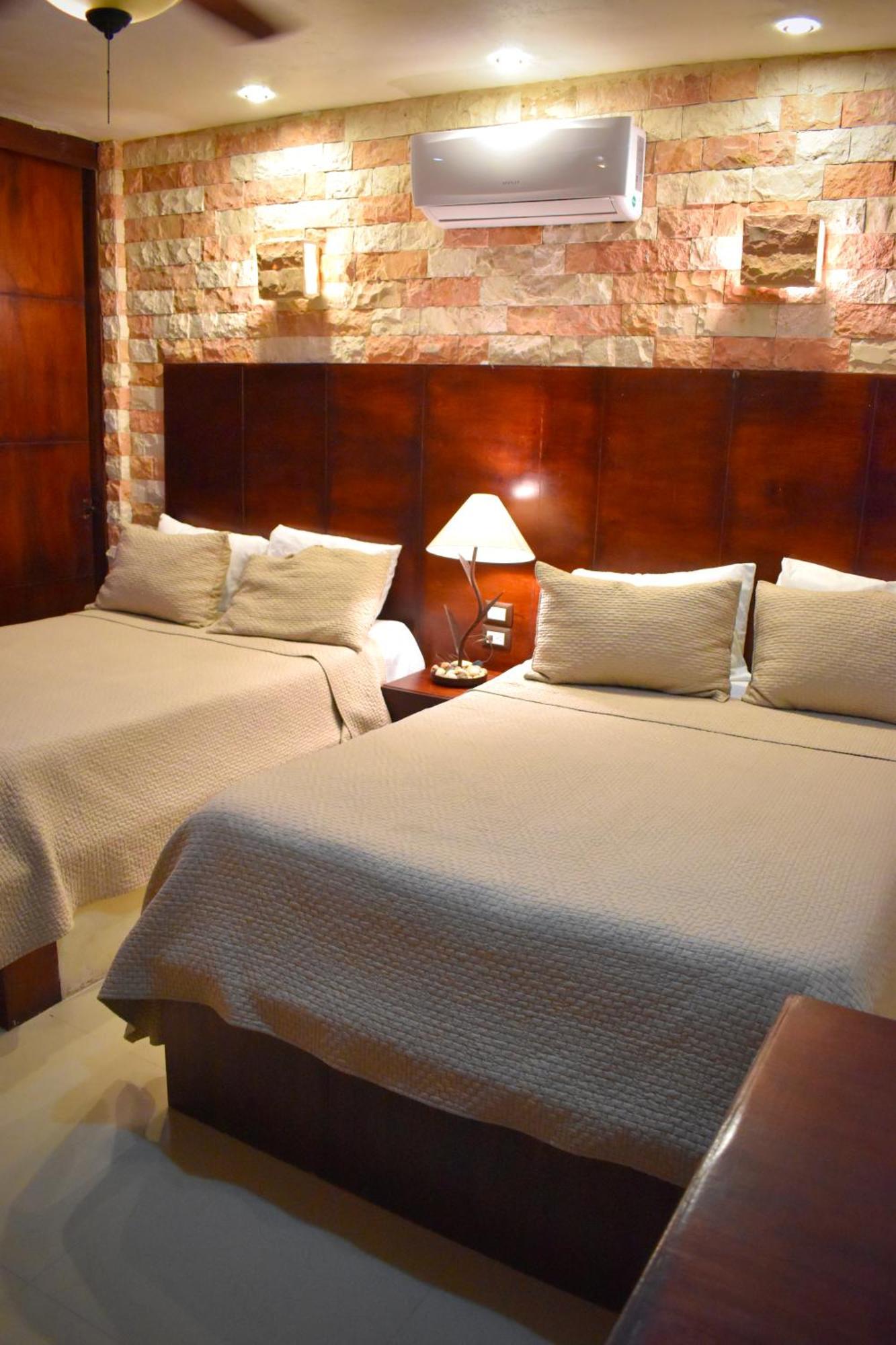 El Zaguan Colonial By Guruhotel バリャドリッド エクステリア 写真