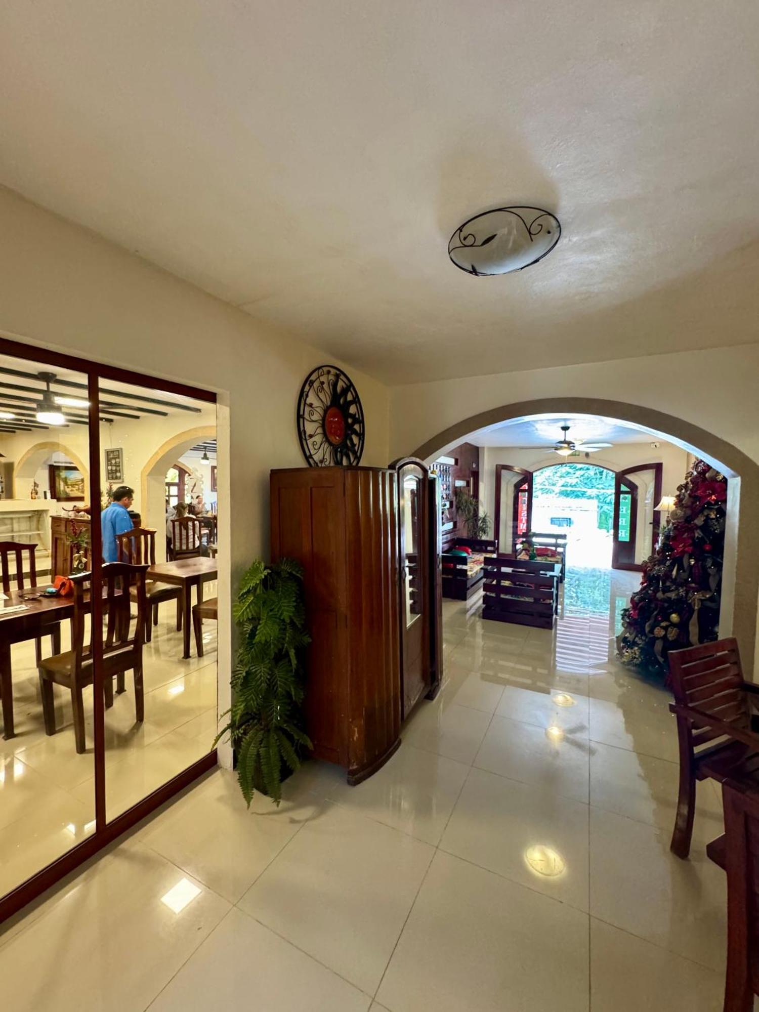 El Zaguan Colonial By Guruhotel バリャドリッド エクステリア 写真