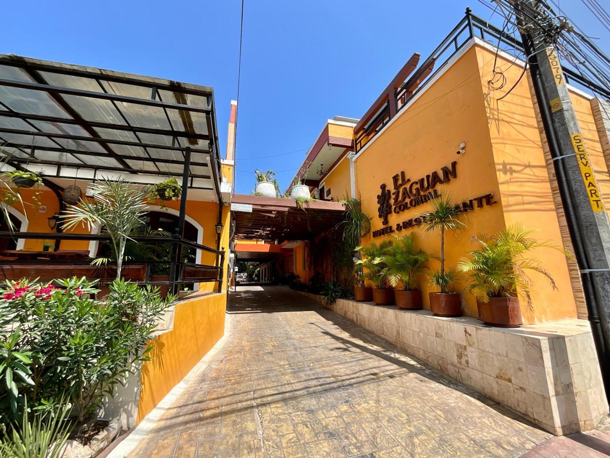 El Zaguan Colonial By Guruhotel バリャドリッド エクステリア 写真