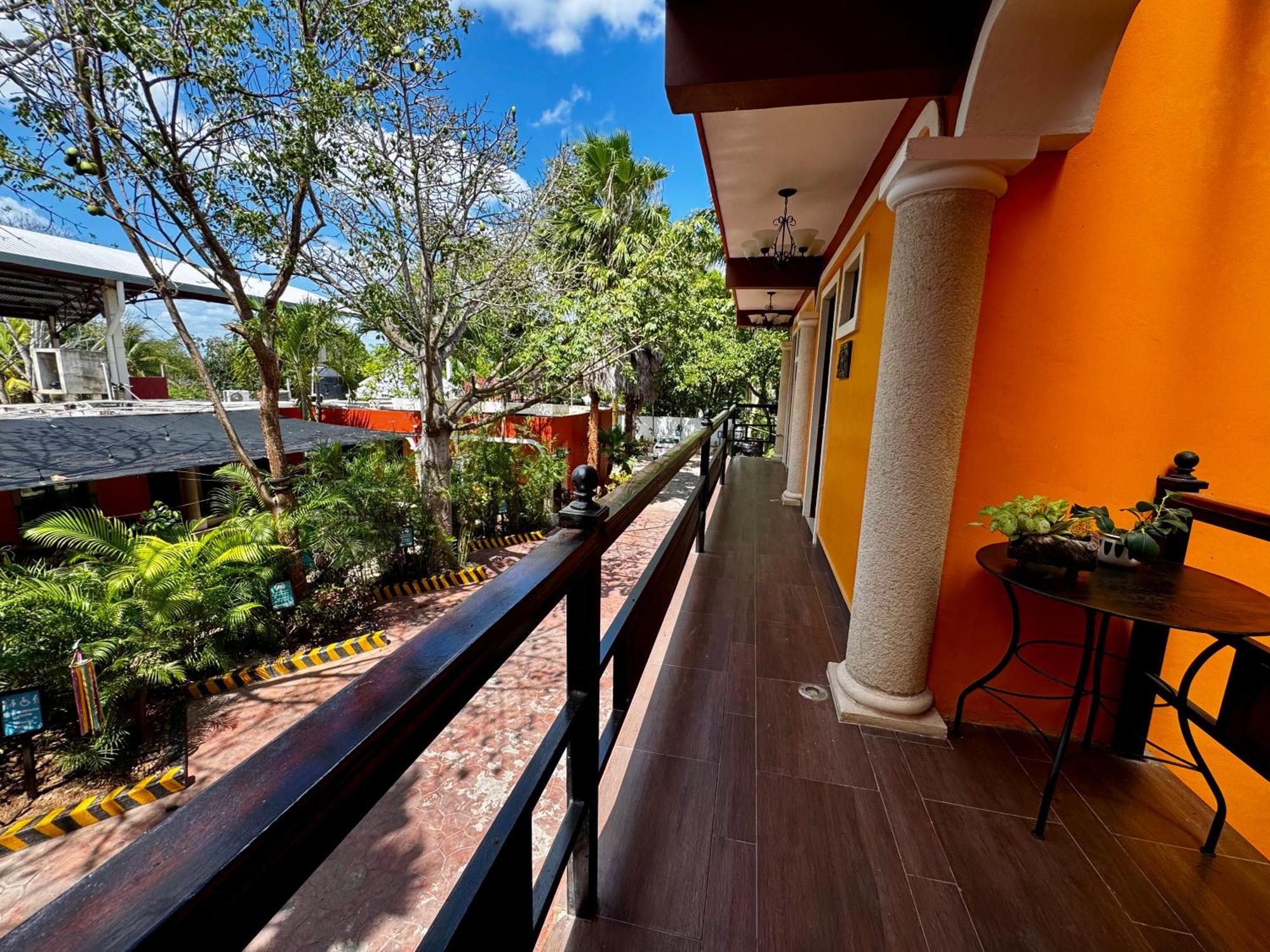 El Zaguan Colonial By Guruhotel バリャドリッド エクステリア 写真